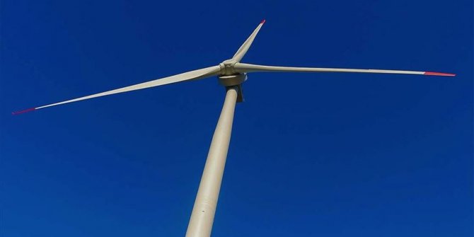Akkuş'a kurulan rüzgar enerji santralinde elektrik üretimine başlandı