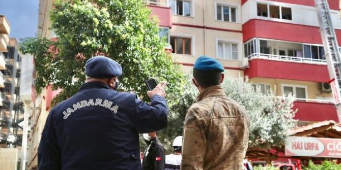 Vatandaşlar evlerinden güvenlik güçleri eşliğinde tahliye ediliyor