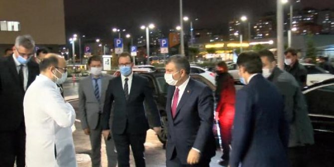 Bakan Koca Başakşehir Çam ve Sakura Hastanesi'ni ziyaret etti