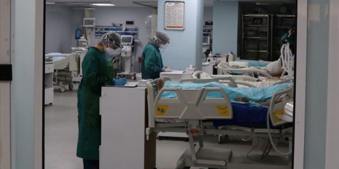Türkiye'nin koronavirüsle mücadelesinde son 24 saatte yaşananlar