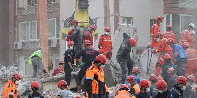 İzmir'deki depremde can kaybı 115'e yükseldi