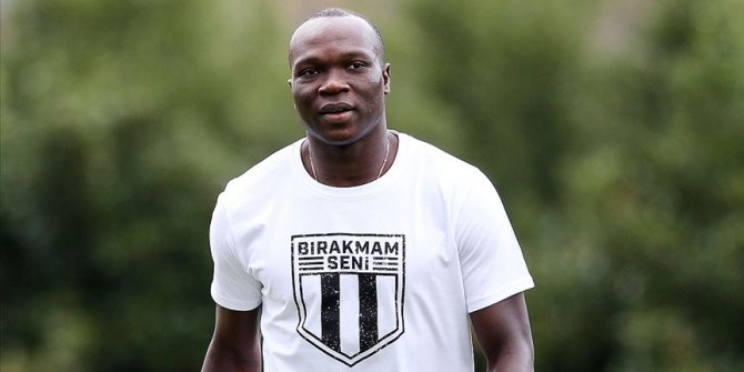 Beşiktaş'ın santrforu Aboubakar sezona yine tutuk başladı