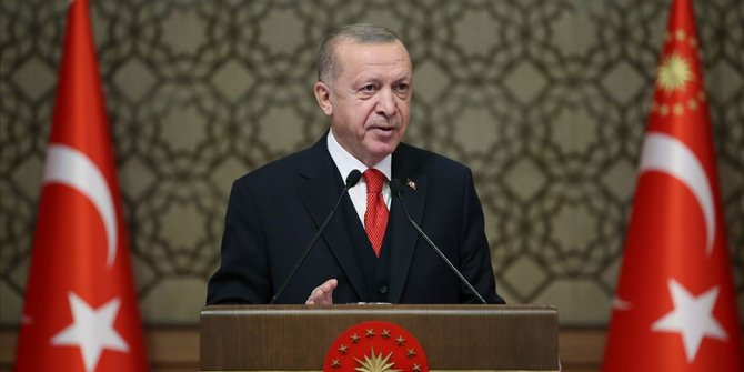 Cumhurbaşkanı Erdoğan: Ülkemizin yeni dönemin kurucu iradelerinden biri olması için var gücümüzle çalışıyoruz