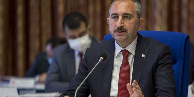 Adalet Bakanı Gül: Yatırımları yeşerten ve bereketlendiren iklim, hukuk devletidir