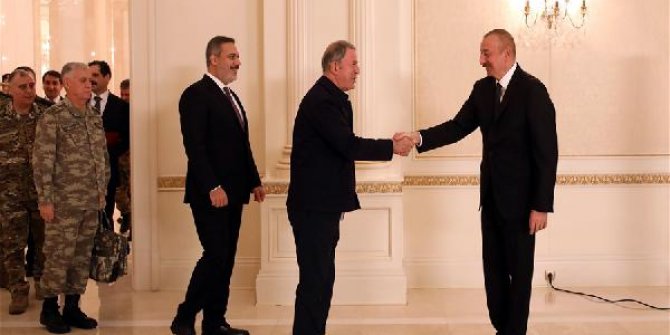 Bakanlar Çavuşoğlu ve Akar'dan, İlham Aliyev'e tebrik ziyareti