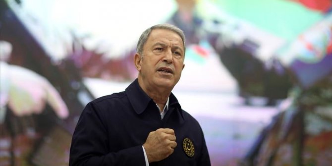 Bakan Akar ve komutanlar Azerbaycan'da