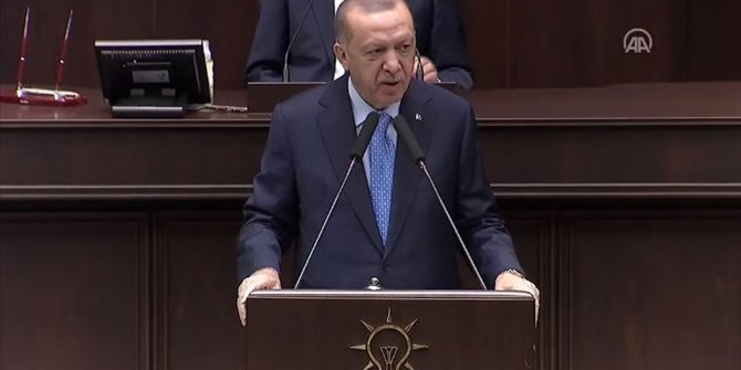 Cumhurbaşkanı Erdoğan: Kabine değişikliği yönündeki spekülasyonlar, tamamen masa başında uydurulan haberler