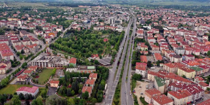 Düzce ve Bolu, şehirleşmede depremin izlerini sildi