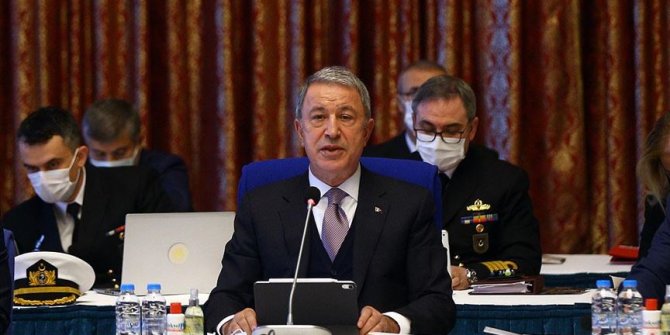 Bakan Akar: Türkiye’yi Ege karasularına ve Antalya körfezine hapsetme çabalarına karşı durmaya devam edeceğiz