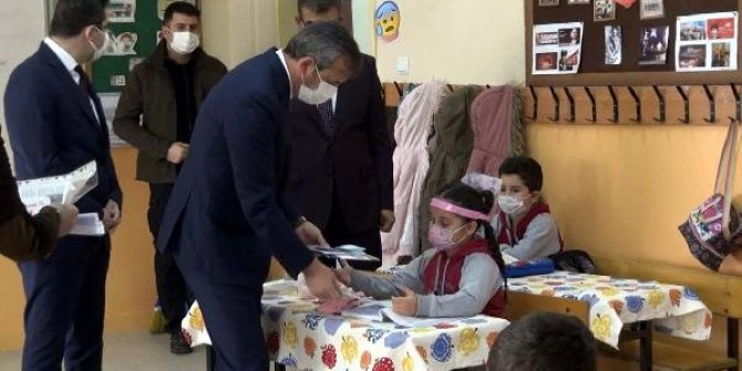 Kırıkkale'de 'Covid-19 Dedektifleri İş Başında Projesi'