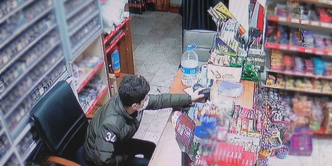 'Kalacak yerim yok' diyerek işe başladığı marketten 1000 lira çaldı