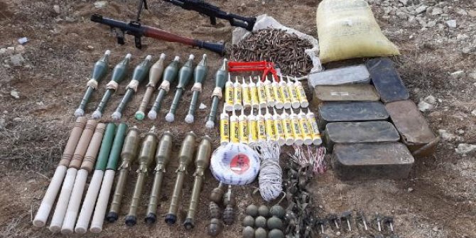 Van'da PKK'nın sığınağında mühimmat ve el bombaları ele geçirildi