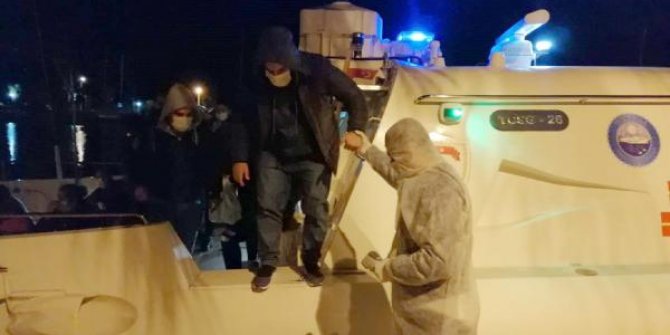 Marmaris'te 24 kaçak göçmen ve 1 organizatör kurtarıldı