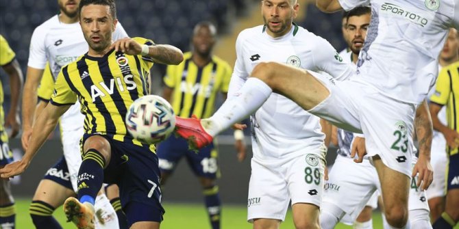 Fenerbahçeli futbolcu Gökhan Gönül'ün kasığında yırtık tespit edildi