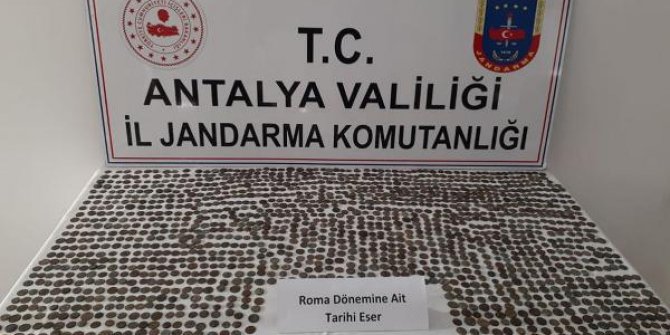 Antalya’da Roma dönemine ait 1547 sikke ele geçirildi