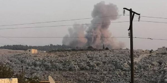 Savaş uçakları, İdlib kırsalını bombaladı