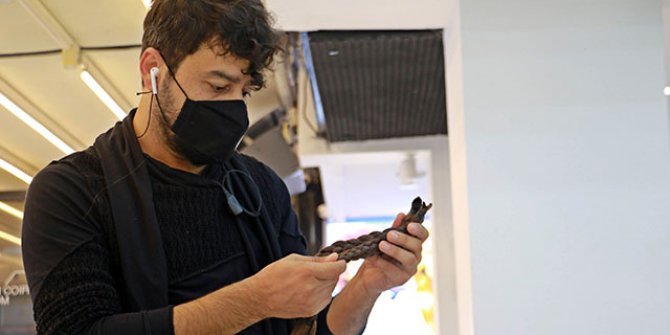 Bağışlanan saçlarla lösemili çocuklar için peruk tasarlıyor