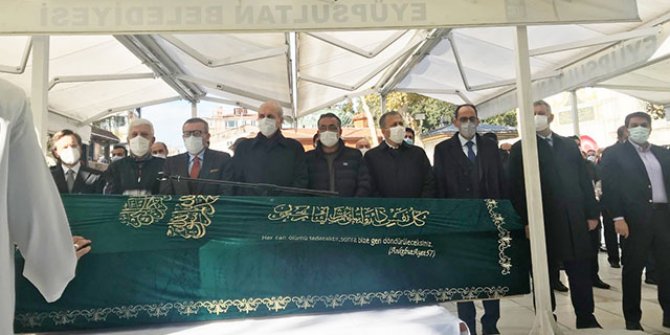 Ahmet Kekeç son yolculuğuna uğurlandı 