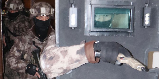 Erzurum merkezli uyuşturucu satıcılarına şafak operasyonu