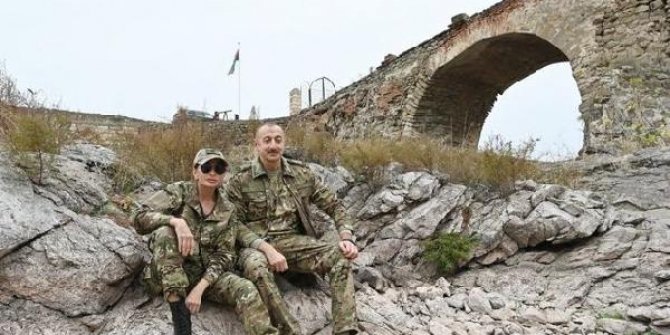 Cumhurbaşkanı Aliyev'den Karabağ'da zafer turu