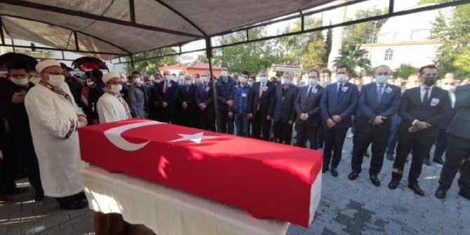 Şehit Uzman Çavuş Abdurrahman Topuksuz, son yolculuğuna uğurlandı