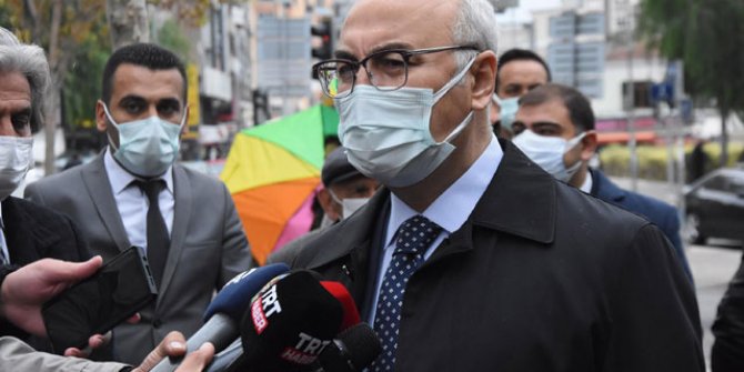 İzmir Valisi Köşger: Depremden sonra pozitif vaka ve virüs kaynaklı vefat sayıları 3 katına çıktı