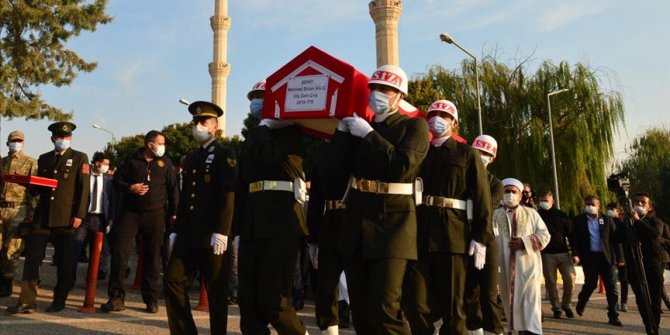 Şehit Uzman Çavuş Mehmet Sinan Kılıç Şanlıurfa'da son yolculuğuna uğurlandı