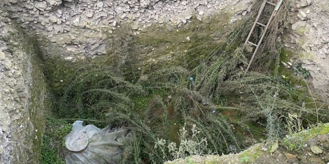 İznik'te bina yapılacak arsada, Bizans dönemine ait küp ve yapı kalıntıları bulundu