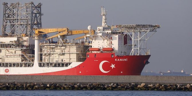 'Kanuni' Karadeniz'de matkap döndürmeye hazırlanıyor