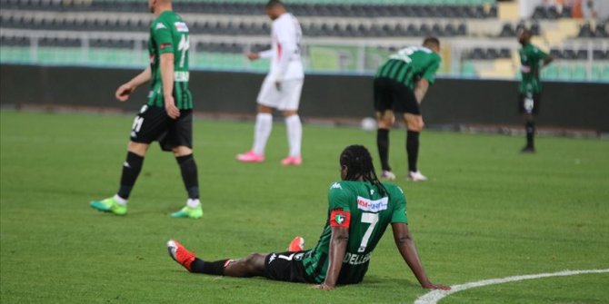 Denizlispor kötü gidişi durduramıyor