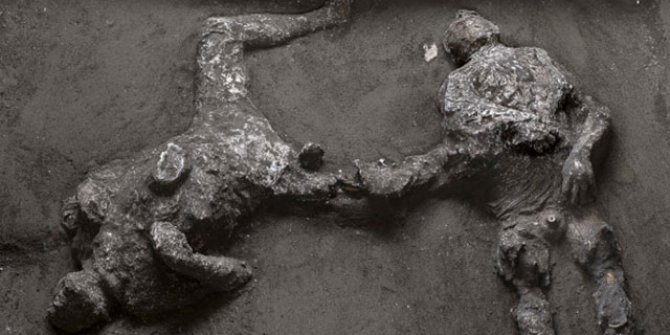 Pompeii’deki kazıda efendi ve kölesinin 'neredeyse mükemmel' korunmuş kalıntıları bulundu