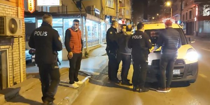 Yasağa rağmen sokağa çıktı, polisleri ve gazetecileri tehdit etti