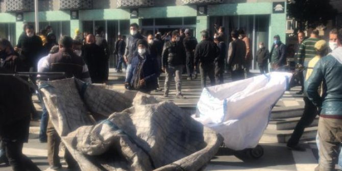 Şanlıurfa’da hurdacı eylemini başkan bitirdi