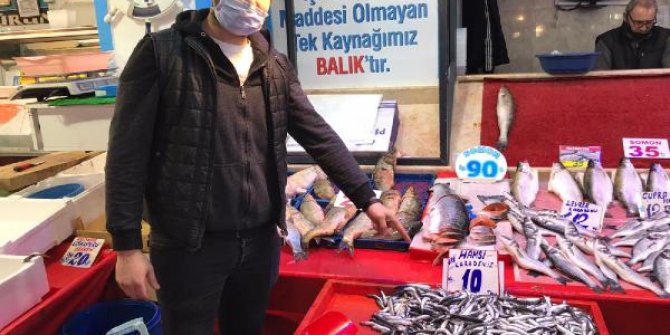 Kilosu 10 liraya düşen hamsiye yoğun ilgi