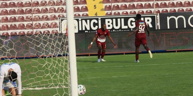 Atakaş Hatayspor'un evinde bileği bükülmüyor