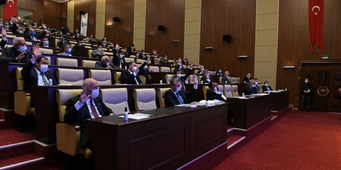 Ankara Büyükşehir Belediyesinin bütçesi 13 milyar 345 milyon lira olarak belirlendi