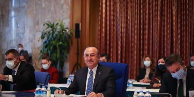 Bakan Çavuşoğlu: Bize yapılan bir şeyi karşılıksız bırakmayız