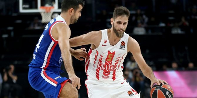 Anadolu Efes, Sırbistan deplasmanında