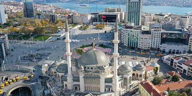 Taksim'e yapılan cami ramazanda açılacak