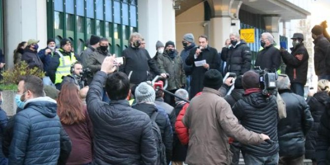 Avusturya’da taksicilerden hükümet karşısı protesto