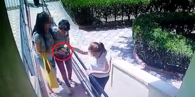 Engelli kızının ellerini iple bağlayıp, rehabilitasyon merkezine götürmüş