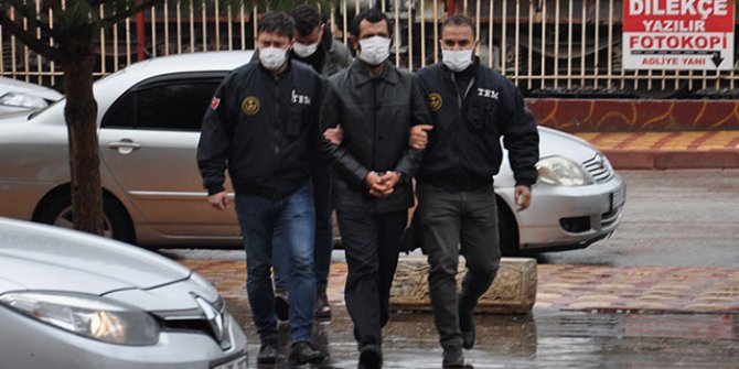Kırmızı bültenle aranırken yakalanan FETÖ şüphelisi adliyede