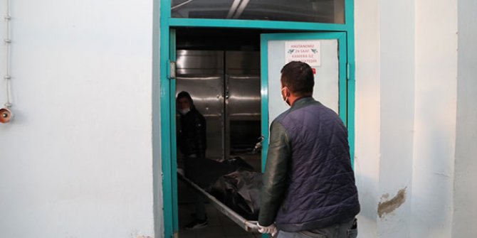 İran sınırında 3 kaçak göçmen donarak öldü