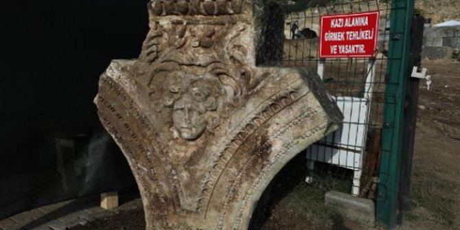 Düzce’de kazı çalışmalarında Medusa heykeli bulundu