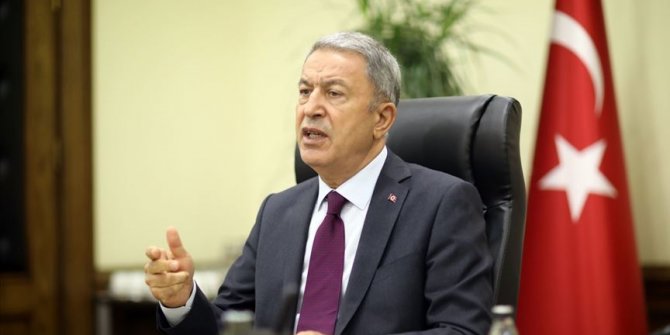 Bakan Akar: TSK'ya dil uzatanlara karşı hukuk çerçevesinde yapılması gereken ne varsa yapacağız