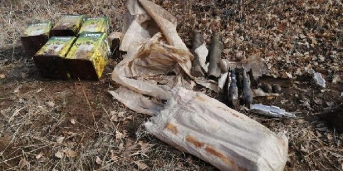 Bitlis'te PKK'ya ait el bombaları, lav silahı ve top mühimmatı ele geçirildi