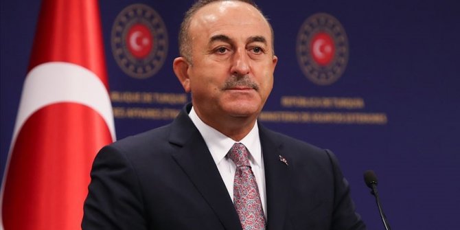 Dışişleri Bakanı Çavuşoğlu, KKTC Cumhurbaşkanı Tatar ile telefonda görüştü