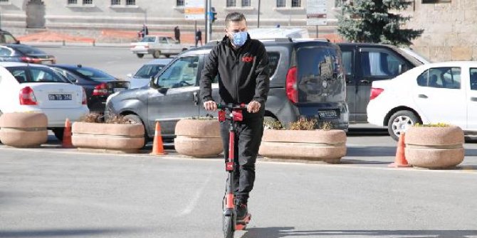 Sivas'ta, belediyeden elektrikli scooter hizmeti