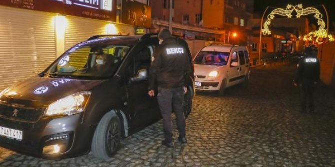 Mardin'de sokağa çıkma kısıtlamasının ardından ekipler denetimlere başladı