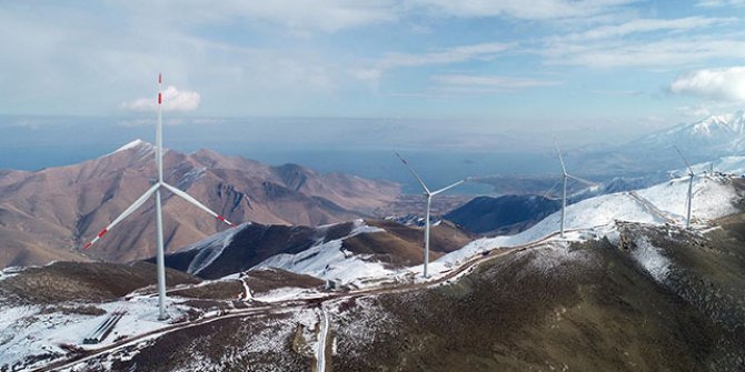 Türkiye'nin en doğusuna, en yüksek rakımlı RES kuruldu